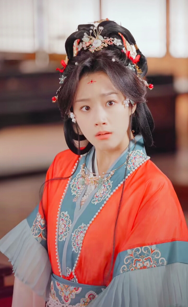 王小亿