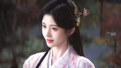 鞠婧祎｜露芜衣