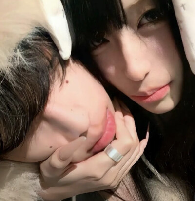 情头
能不能把烦恼丢掉 腾出装我的地方