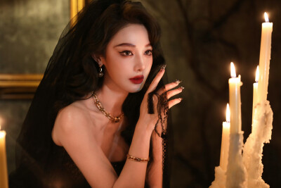 彭小苒