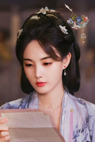 李一桐