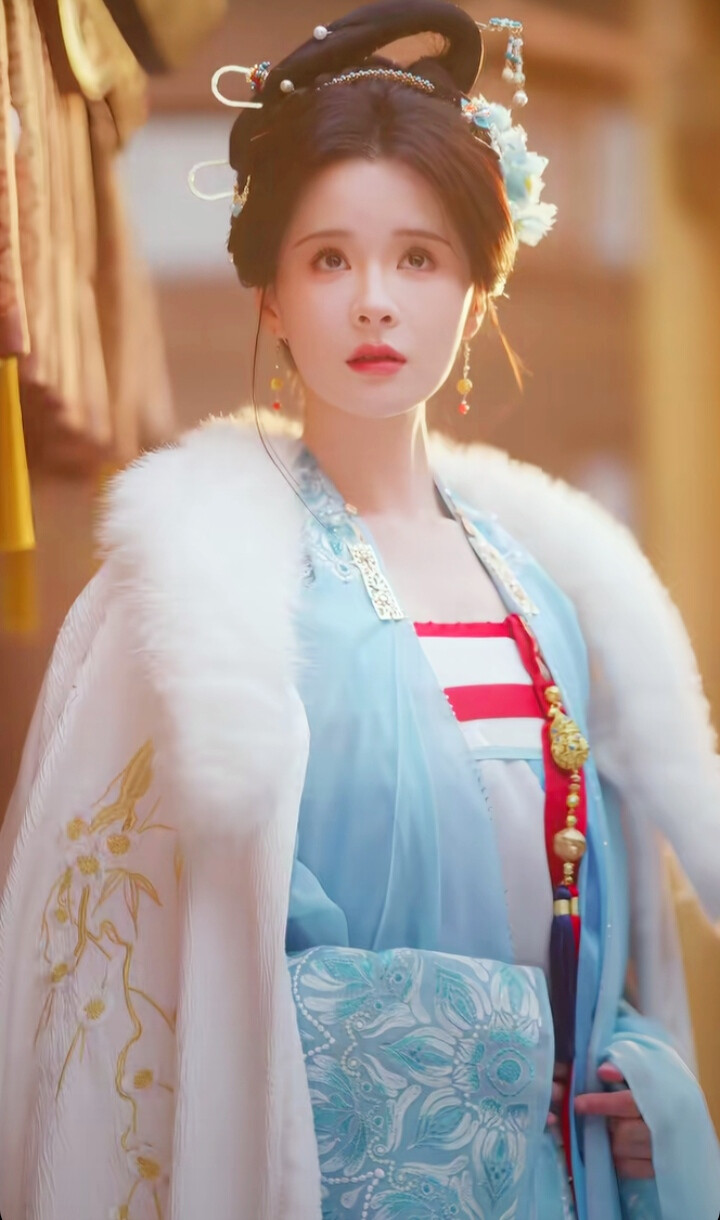 孟娜
