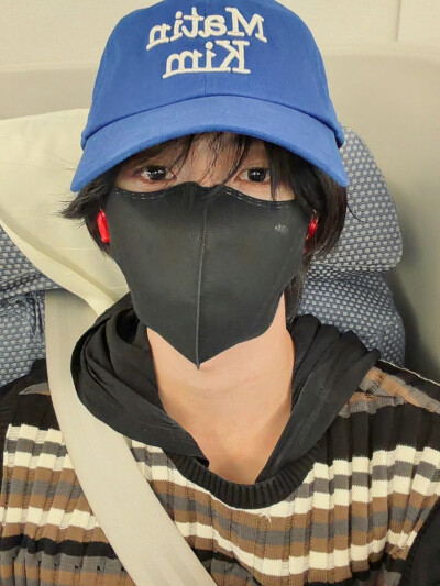 张翅