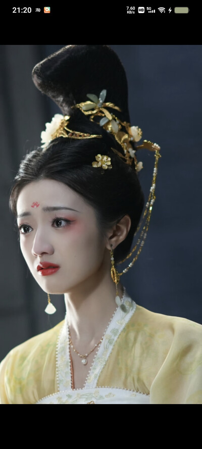 黄奕