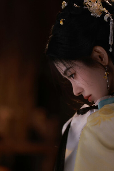 鞠婧祎