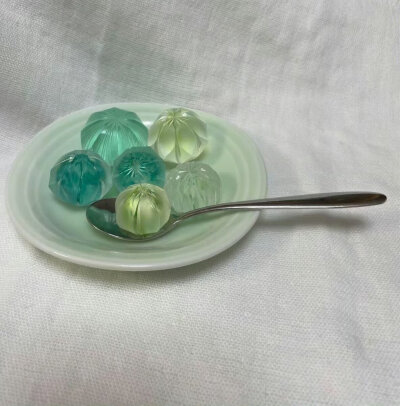 薄荷色