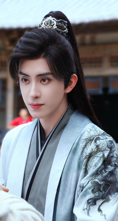 敖瑞鹏