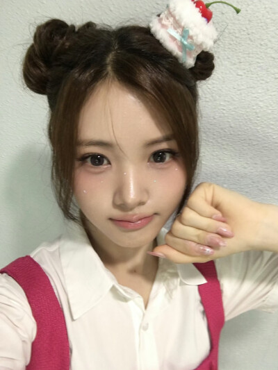 babydontcry yihyun曺彝晛