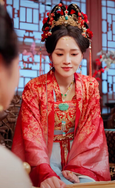 罗玮