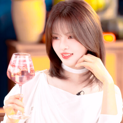 杨超越