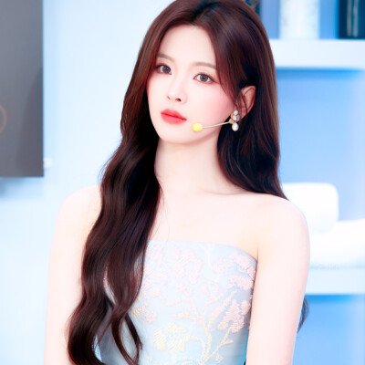 杨超越
