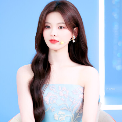 杨超越