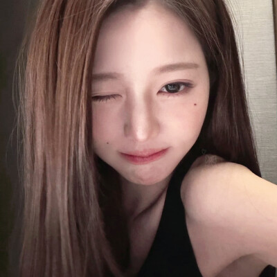 我素颜也想长这样