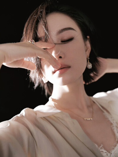 倪妮