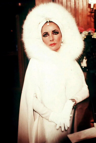 Elizabeth Taylor ​​​