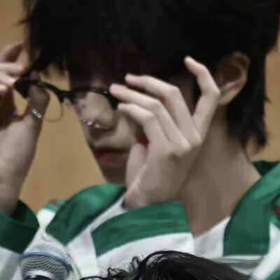 王橹杰