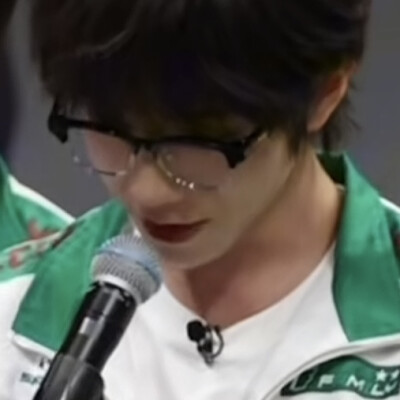 王橹杰