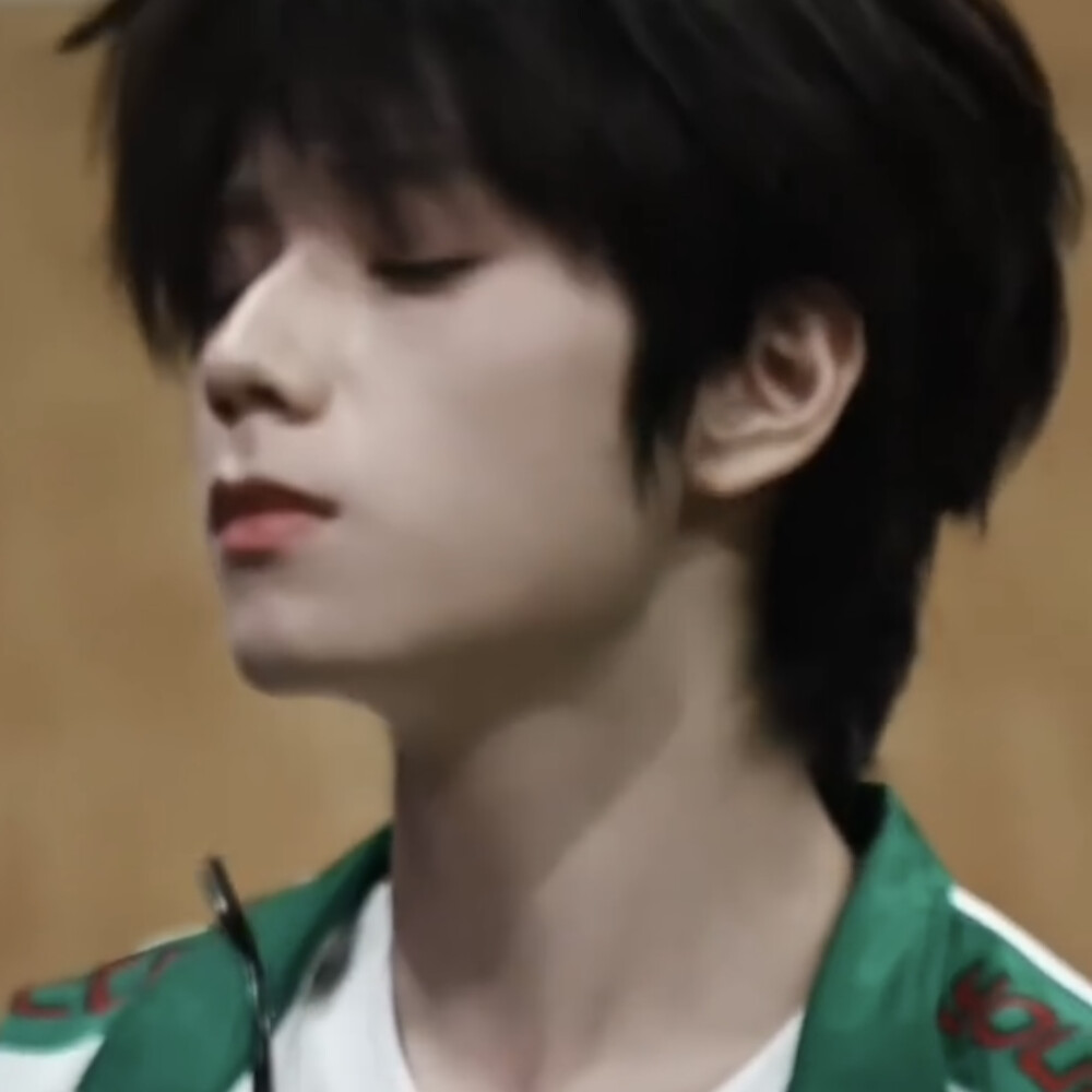 王橹杰