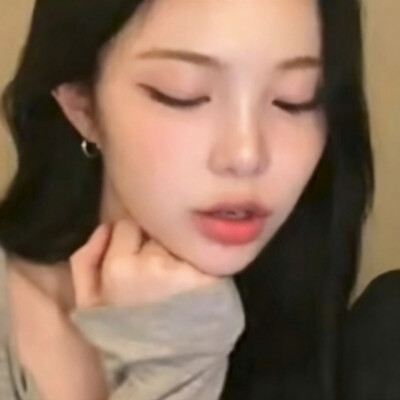 我最爱的情侣博主更新了