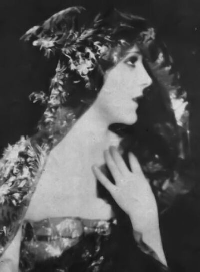 帕奇·鲁斯·米勒
Patsy Ruth Miller ​