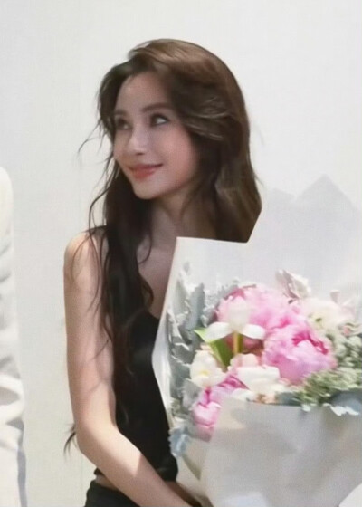 Angelababy