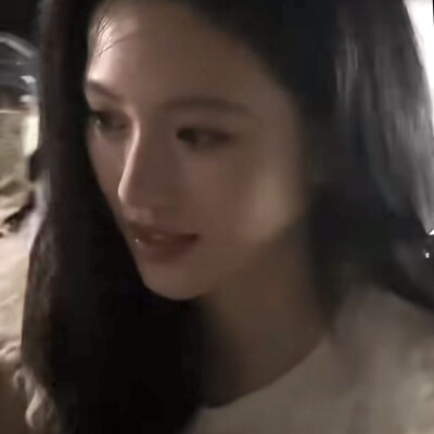 你入镜的画面刻在我脑海