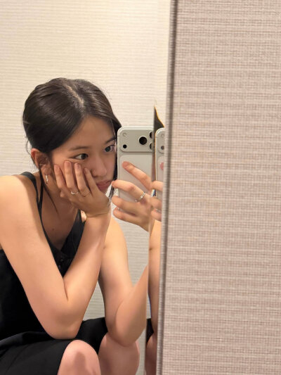 安宥真 yujin