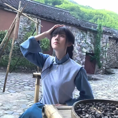 鞠婧祎