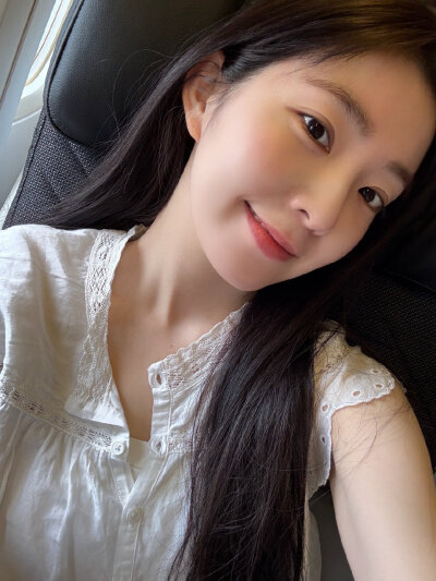 裴珠泫 irene