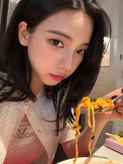 柳智敏 karina