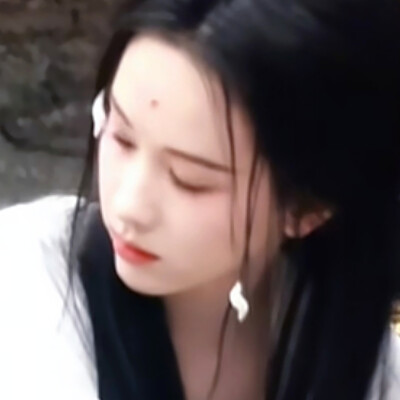 我只恨我自己，无关任何，无关你