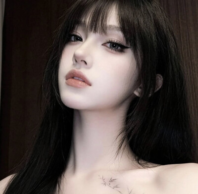 女头