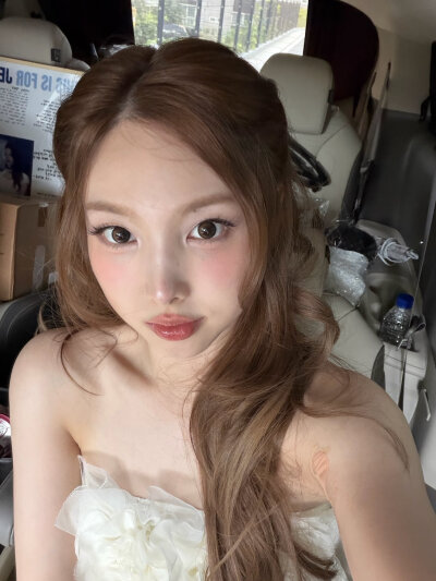林娜琏 nayeon