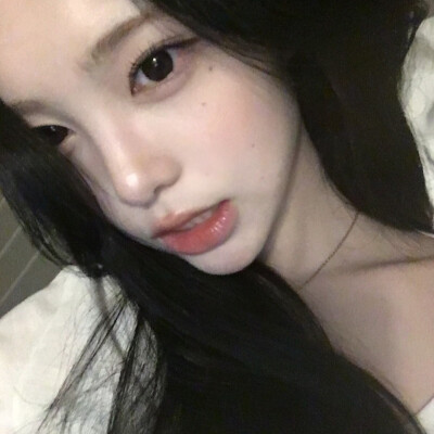郑伊安