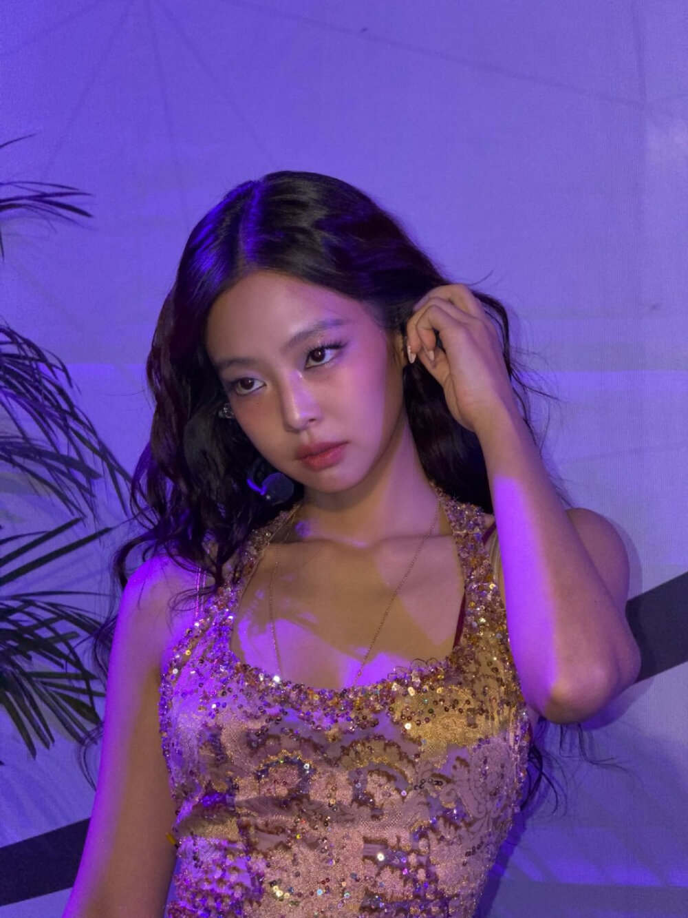 JENNIE