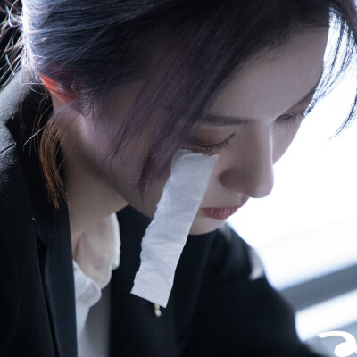 钱菲