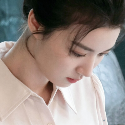 钱菲