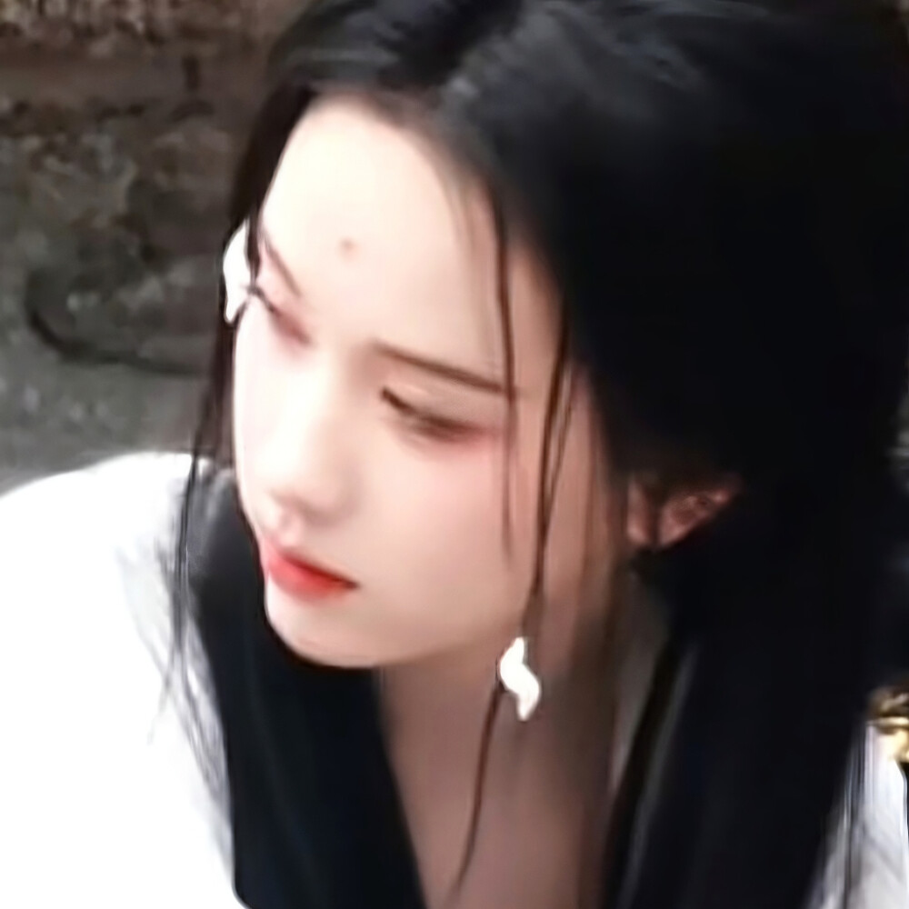 我只恨我自己，无关任何，无关你
