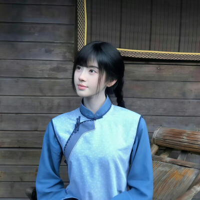 鞠婧祎