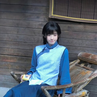 鞠婧祎