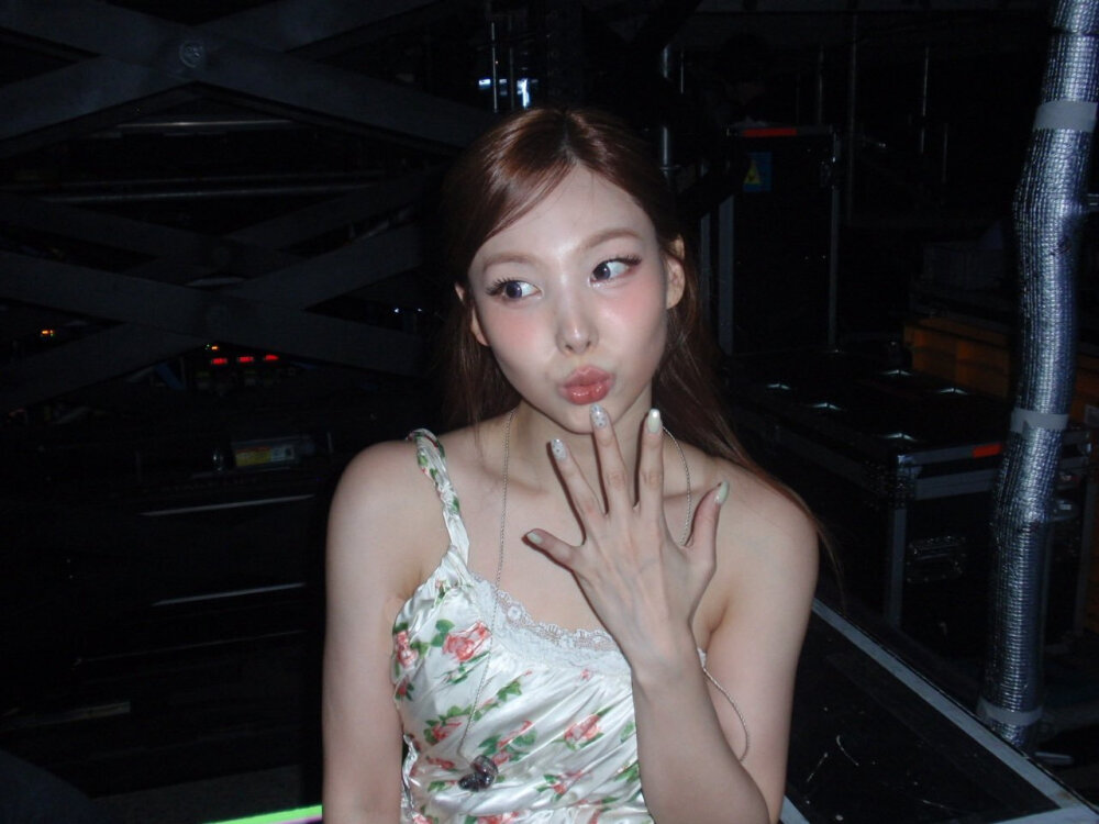 林娜琏 nayeon