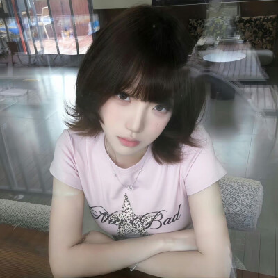 女头