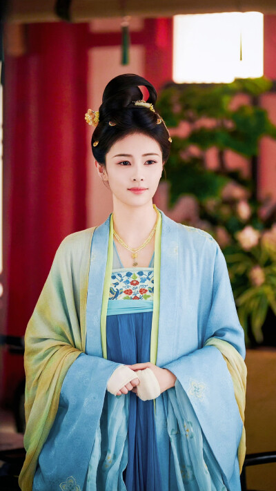 莫离