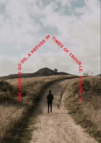 ，