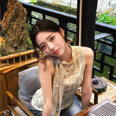 申有娜