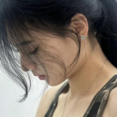 张婧仪
