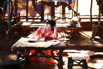 鞠婧祎