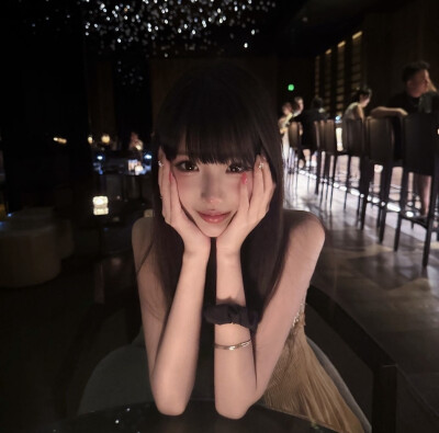 女头