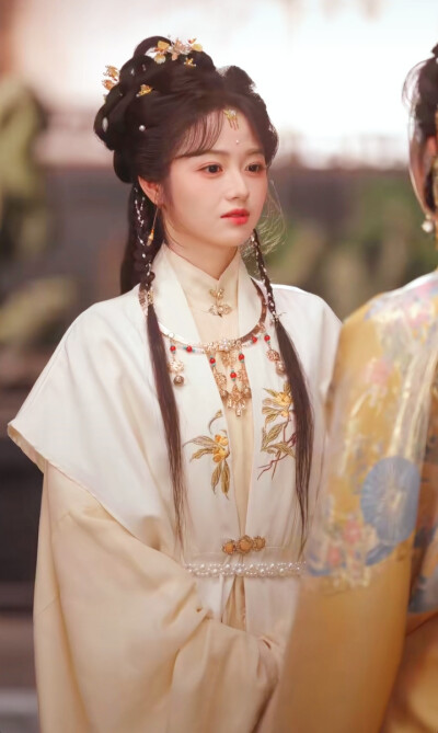 李十七