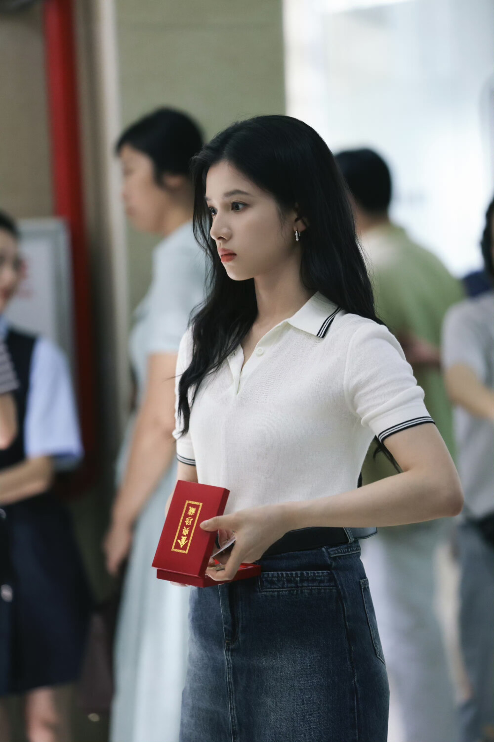 张婧仪